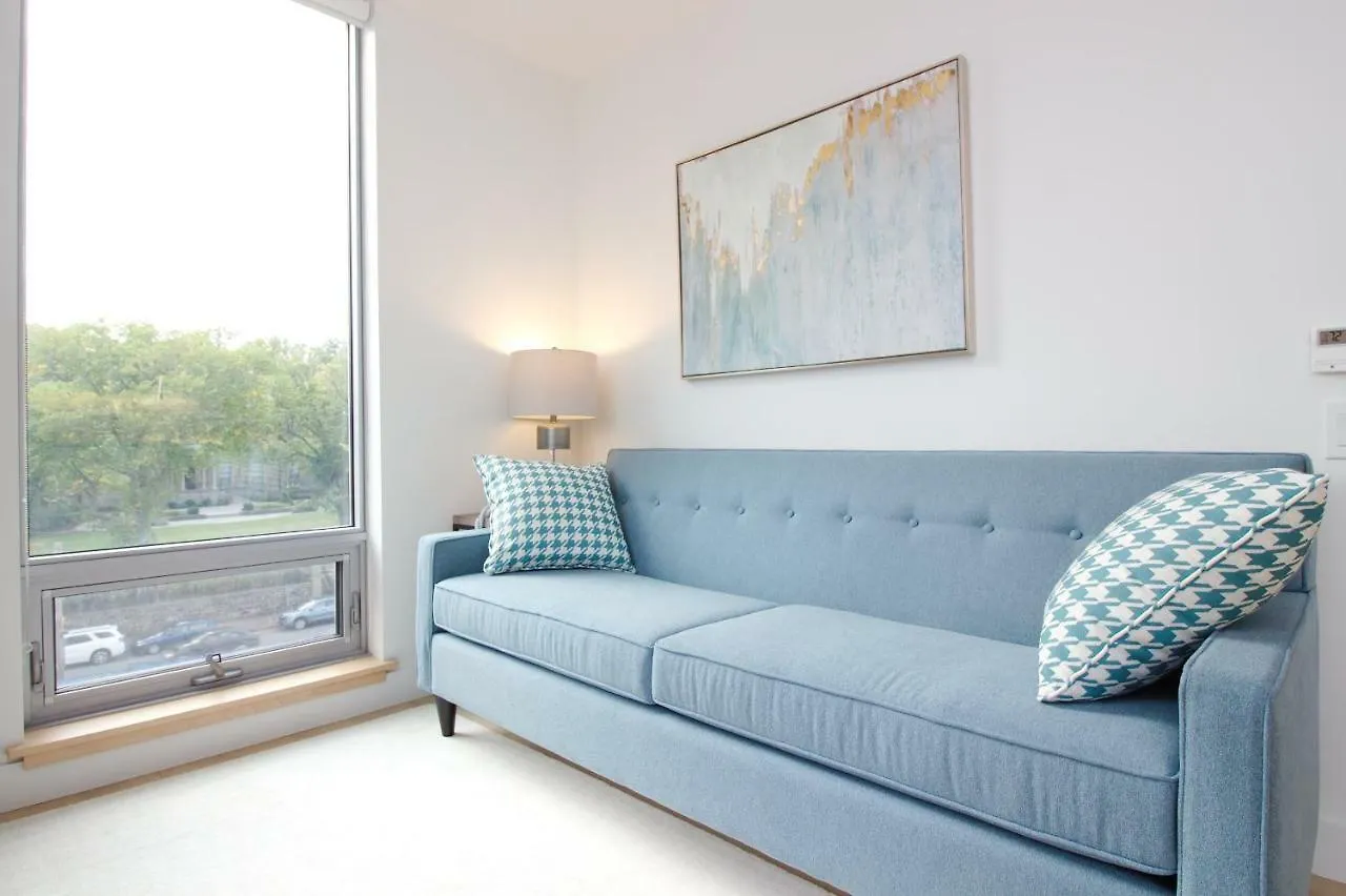 Moore Suites - The Alexander Halifax Apartment